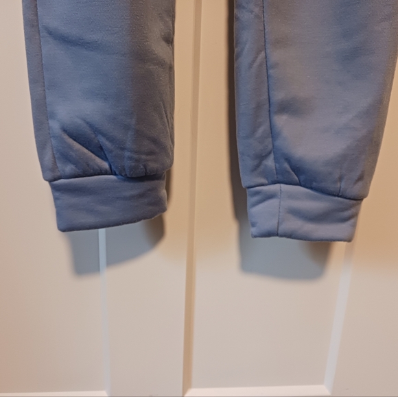 Top & Pant Set - Picture 6 of 9